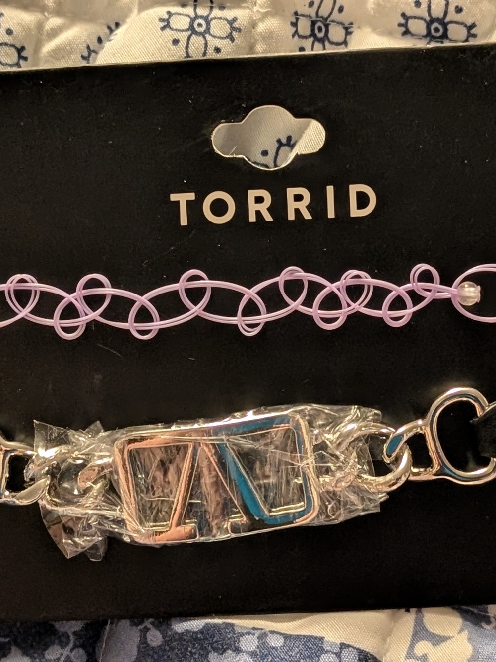 🦋 torrid Lavender Loop Choker with Silver Accents